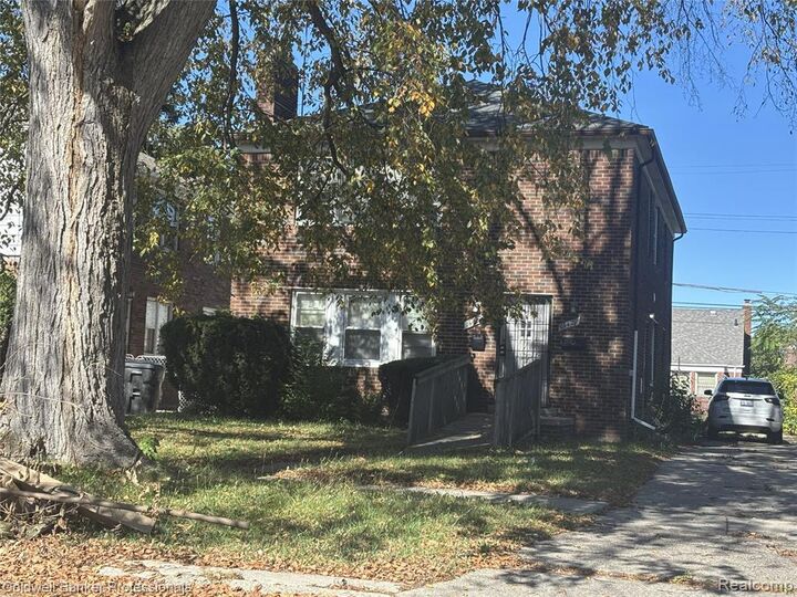 Property Photo: 14491 E State Fair Street MI 48205