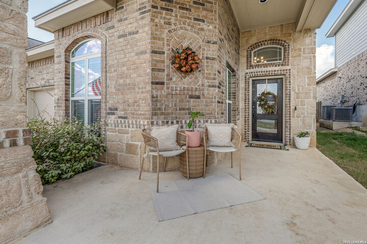 Property Photo: 15231 Comanche Hills TX 78233