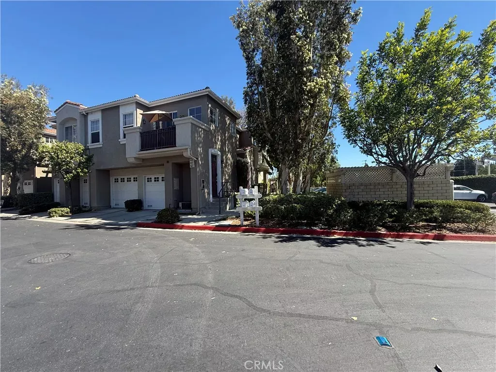 Property Photo: 202 Draft CA 92870