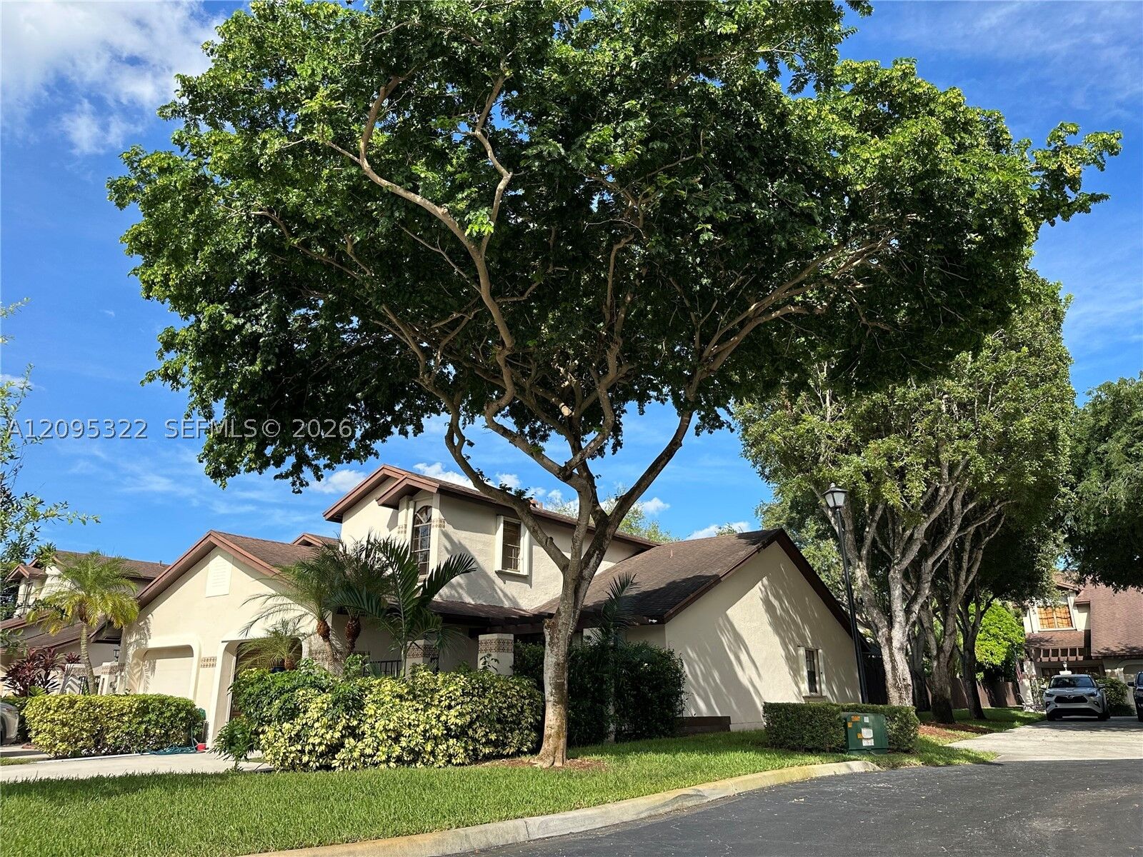Property Photo:  10061 SW 137th Pl  FL 33186 
