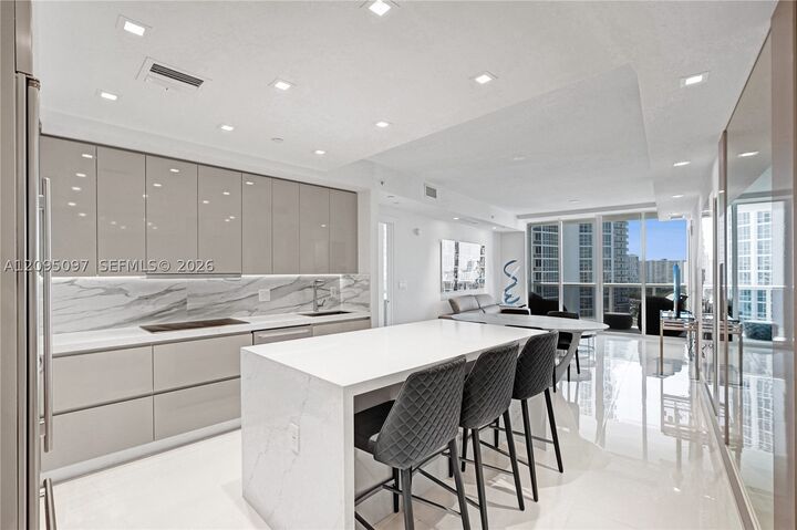 Property Photo: 18201 Collins Ave 1407 FL 33160