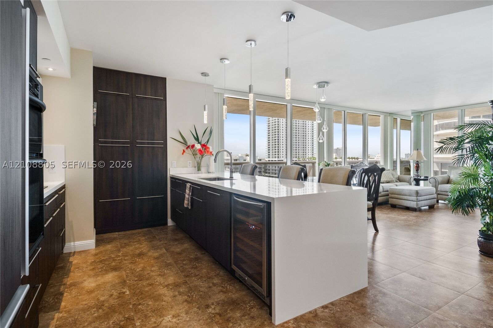 Property Photo:  1830 S Ocean Dr 1108  FL 33009 