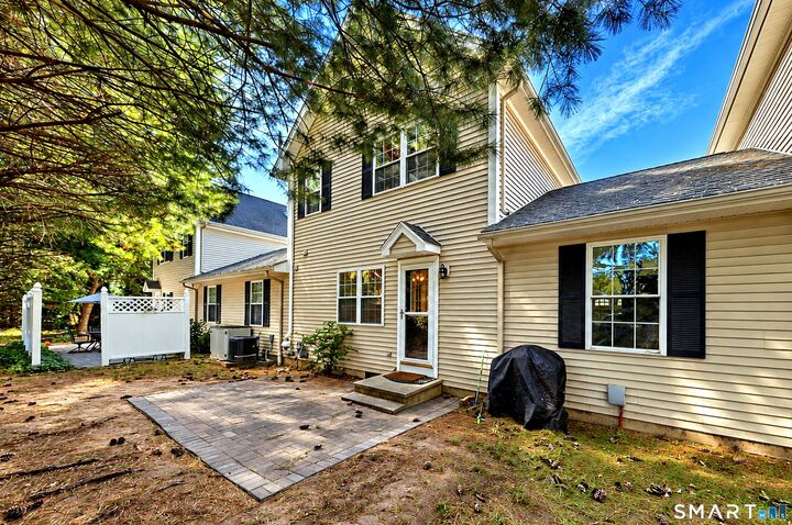 Property Photo: 118 Gulf Street 15 CT 06460