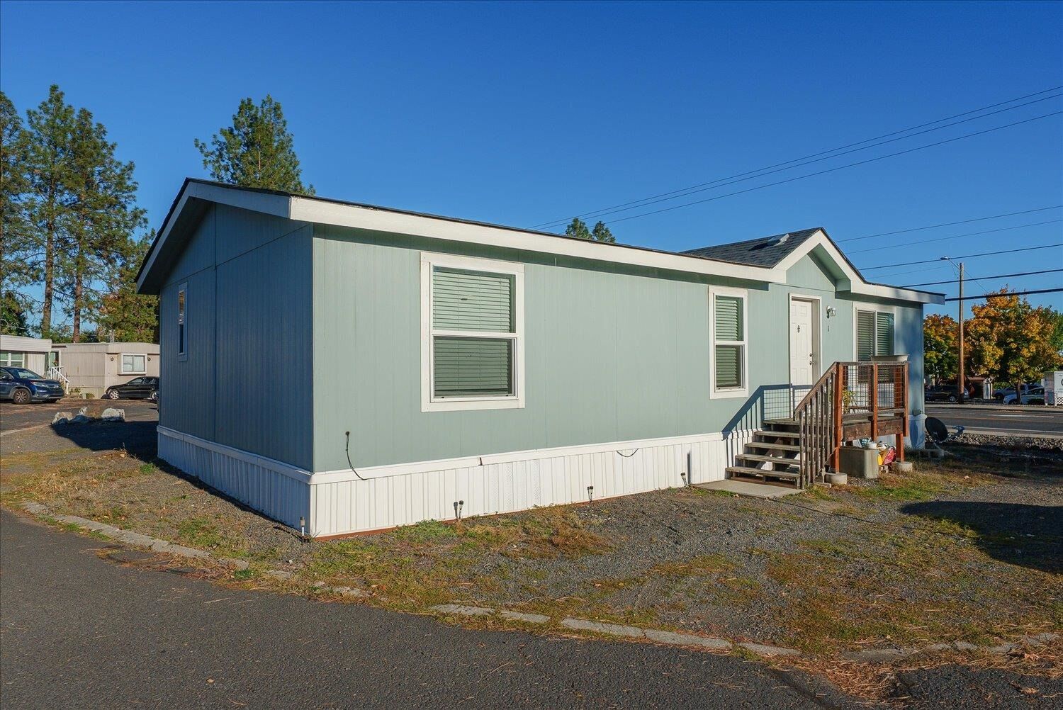 Property Photo: 840 W 1st St #1 WA 99004