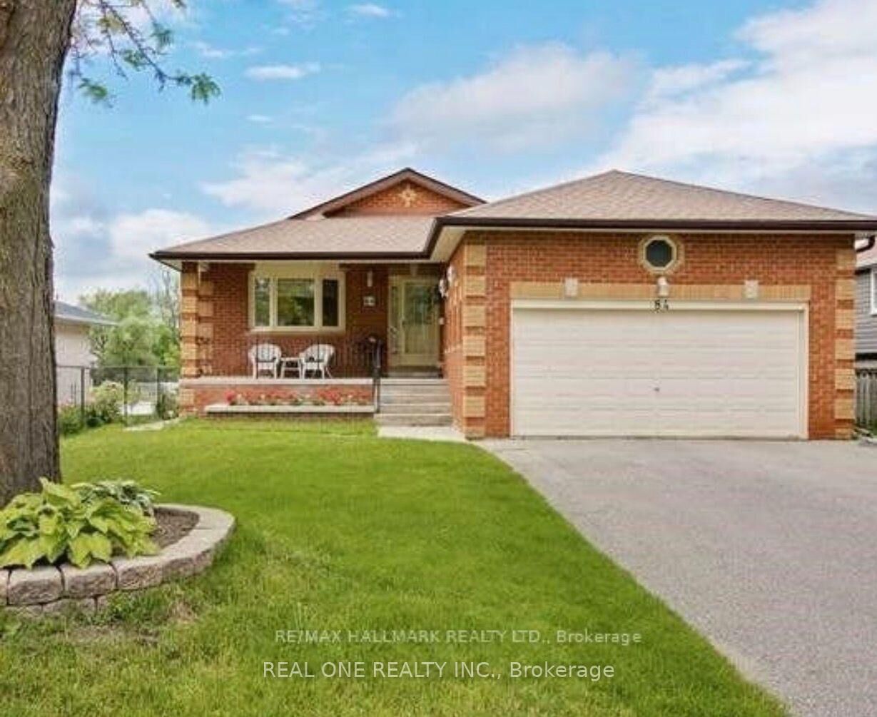 Property Photo:  84 Riverglen Drive  ON L4P 2R1 