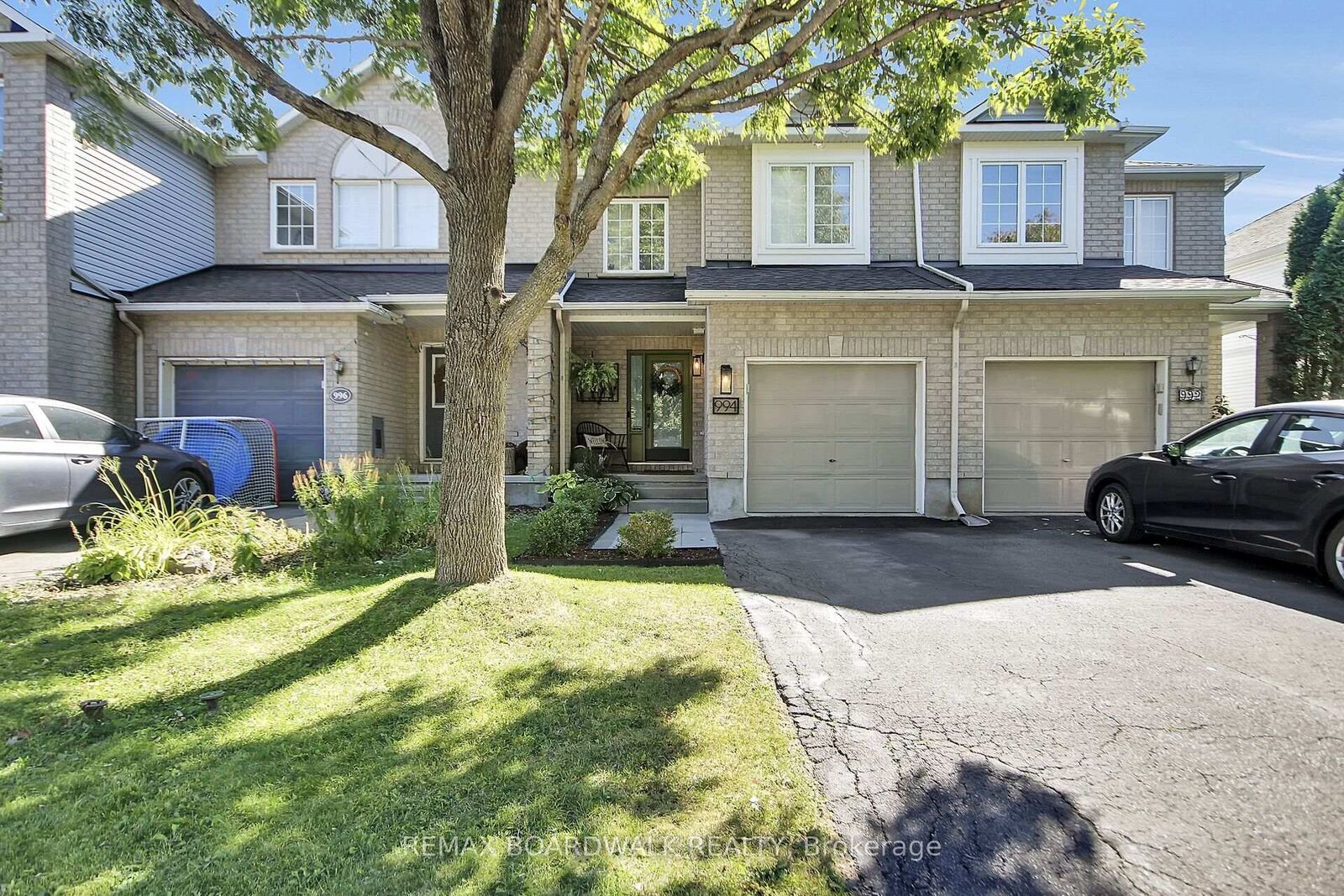 Property Photo:  994 Rocky Harbour Crescent  ON K1V 1T9 