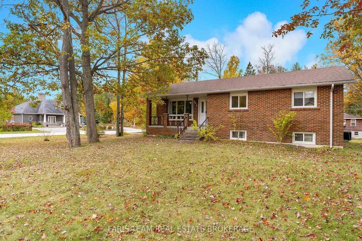 Property Photo:  214 Leslie Street  ON L9Z 2R3 