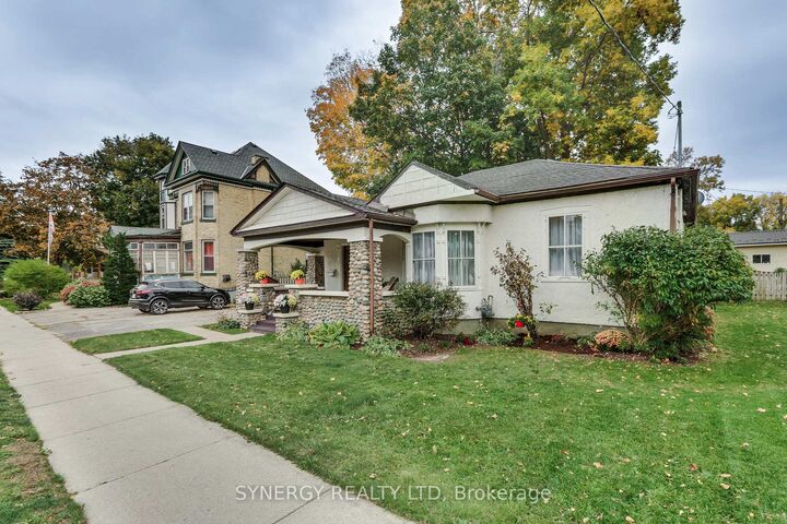 Property Photo:  210 Albert Street  ON N7G 1W1 