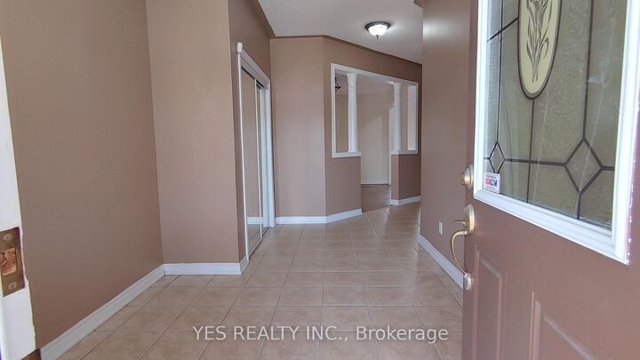 Property Photo:  26 New Hampshire Court  ON L6S 0B9 