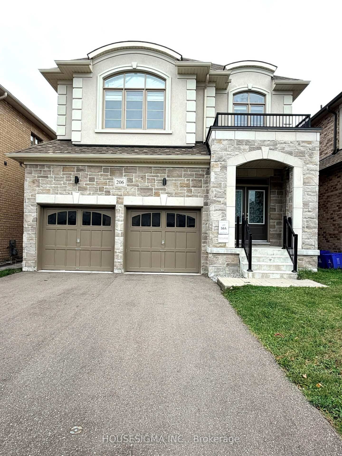 Property Photo:  206 Ronald Guscott Street  ON L1K 3G3 