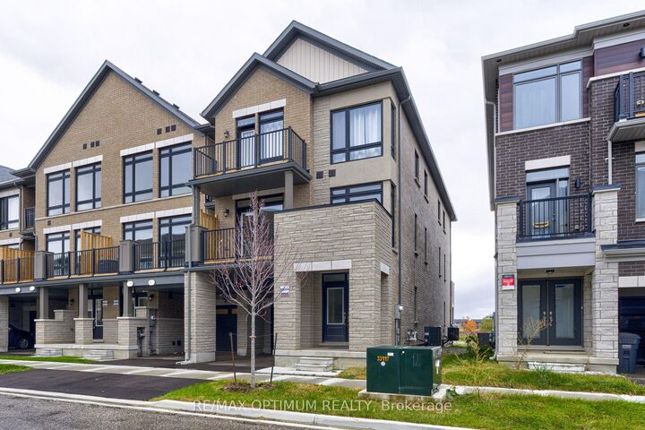 Property Photo:  29 Bonnington Drive  ON L7A 5M1 