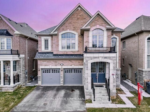 Property Photo:  