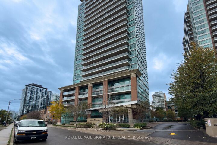 Property Photo:  80 Western Battery Road 901  ON M6K 3S1 