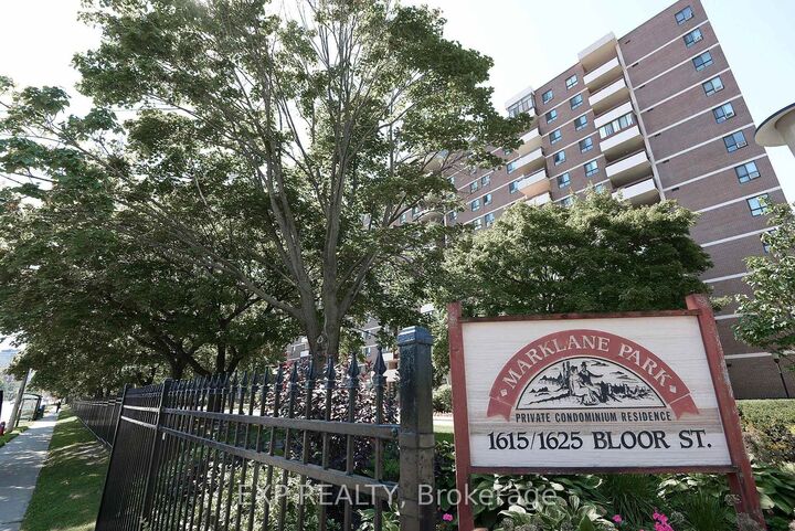 Property Photo:  1625 Bloor Street 718  ON L4X 1S3 