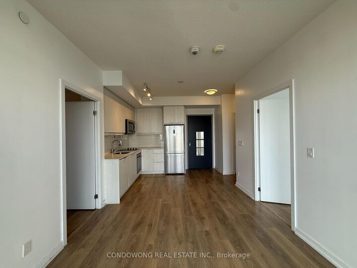 Property Photo:  32 Forest Manor Road 409  ON M2J 0H2 