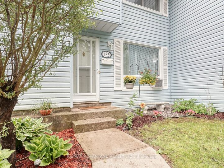 Photo de la propriété:  132 Monmore Road  ON N6G 3A6 