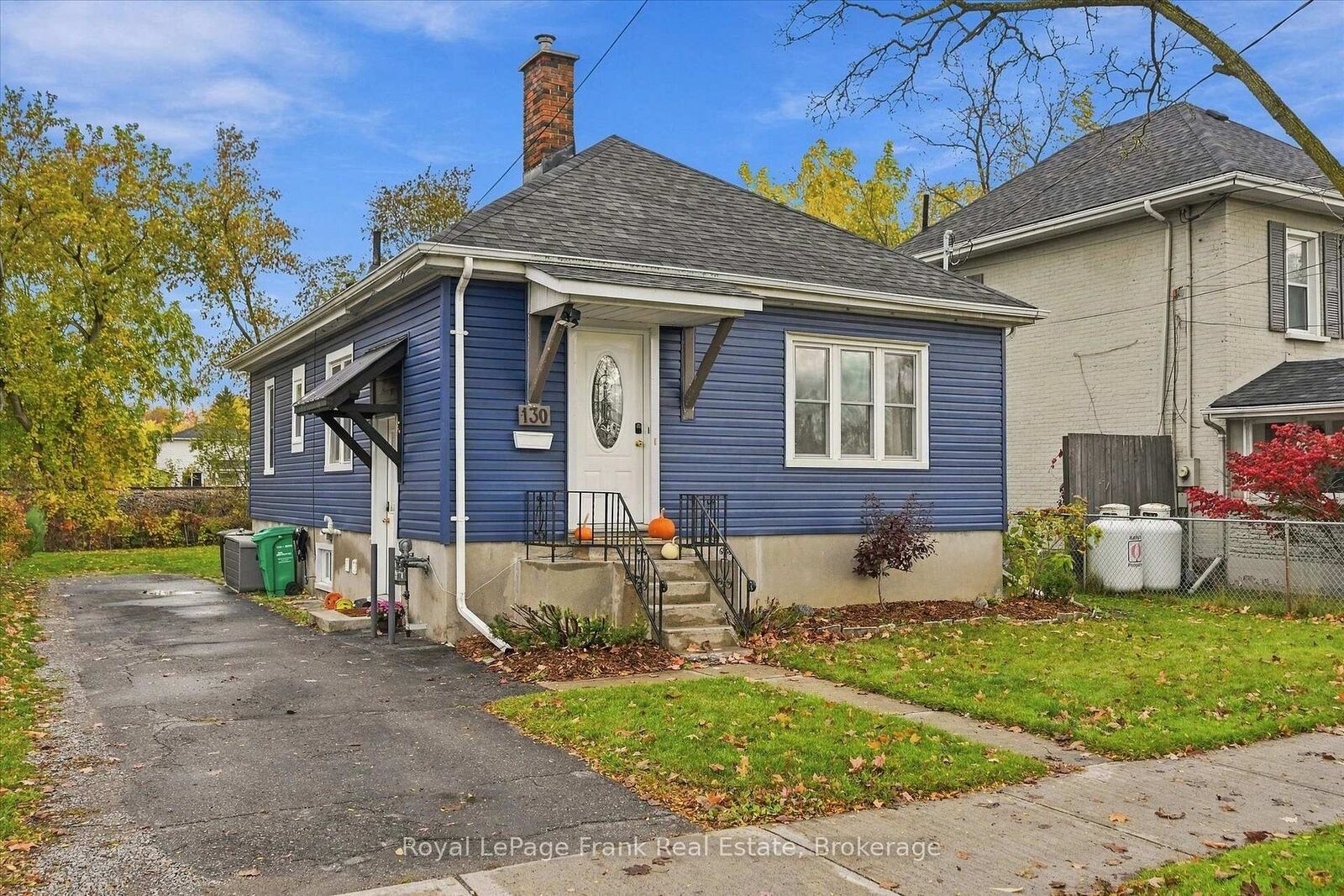 Property Photo:  130 Maria Street  ON K9H 1B9 