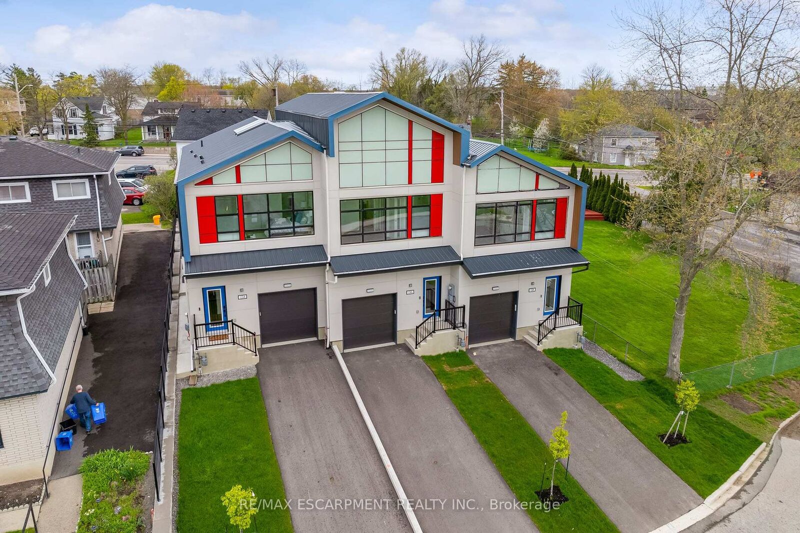 Property Photo: 158 Mill Street ON L0R 2A0