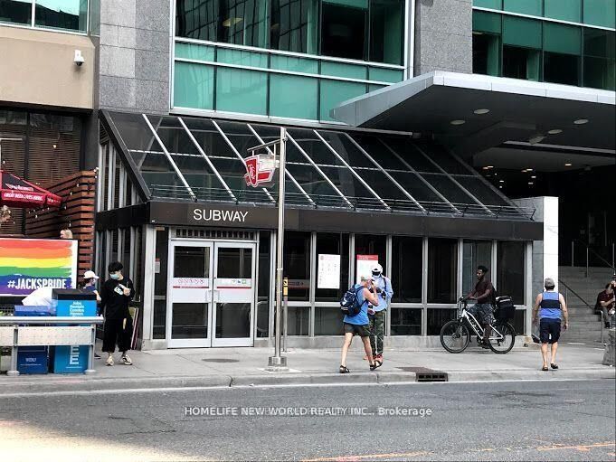 Property Photo:  1 Yorkville Avenue 2904  ON M4W 1L1 
