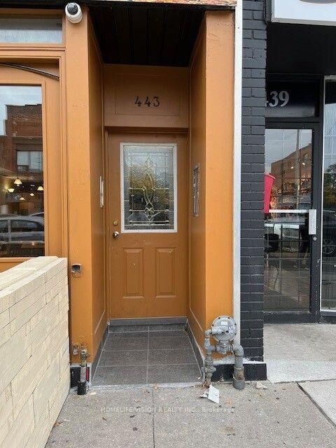 Property Photo:  443 Danforth Avenue  ON M4K 1P1 