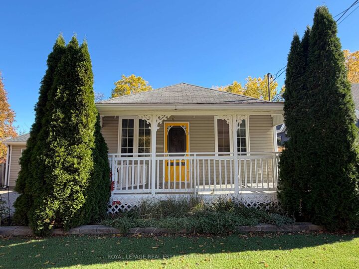 Property Photo:  30 College Street  ON L7G 2N7 