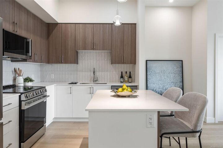 Property Photo:  777 Station Ave #312  BC V9B 7K5 