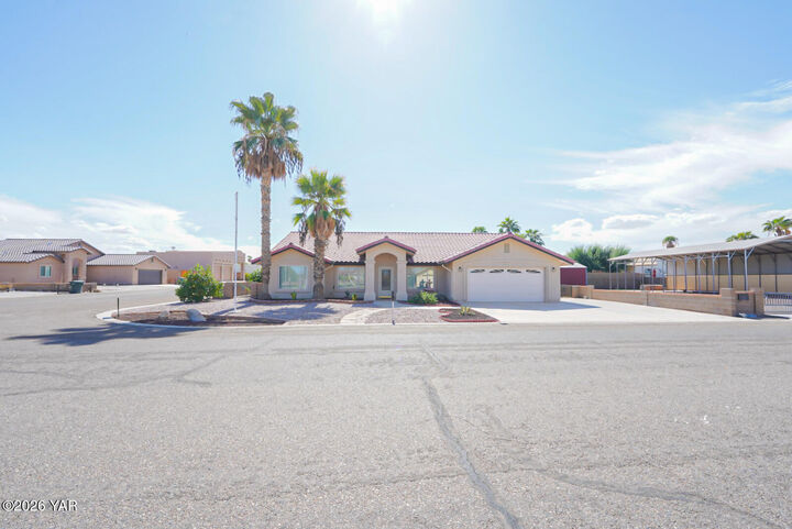 Property Photo: 28701 Colorado Avenue AZ 85356