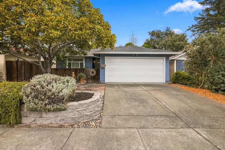 Property Photo: 436 Tanglewood Court CA 95409