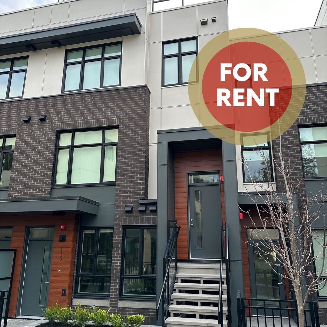 Property Photo: 2035 Glenaire Drive 213 BC V7P 1Y2