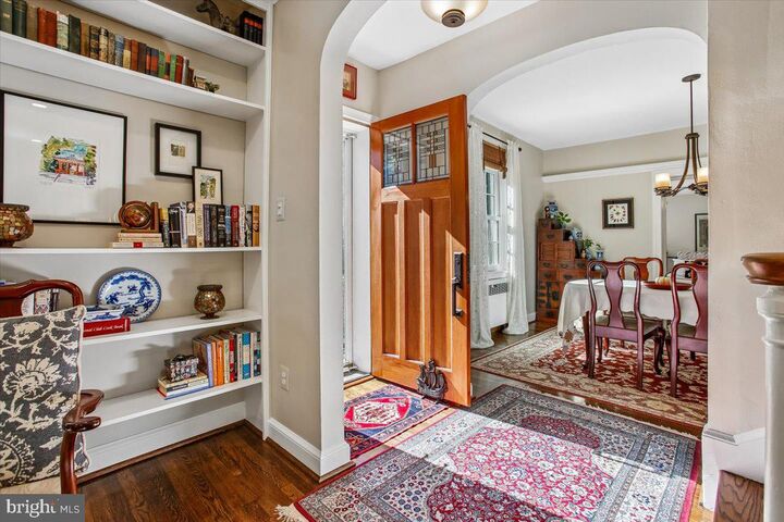 Property Photo: 6448 Spring Terrace VA 22042