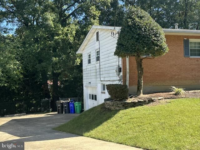 Property Photo:  7814 Winnsboro Drive  MD 20744 
