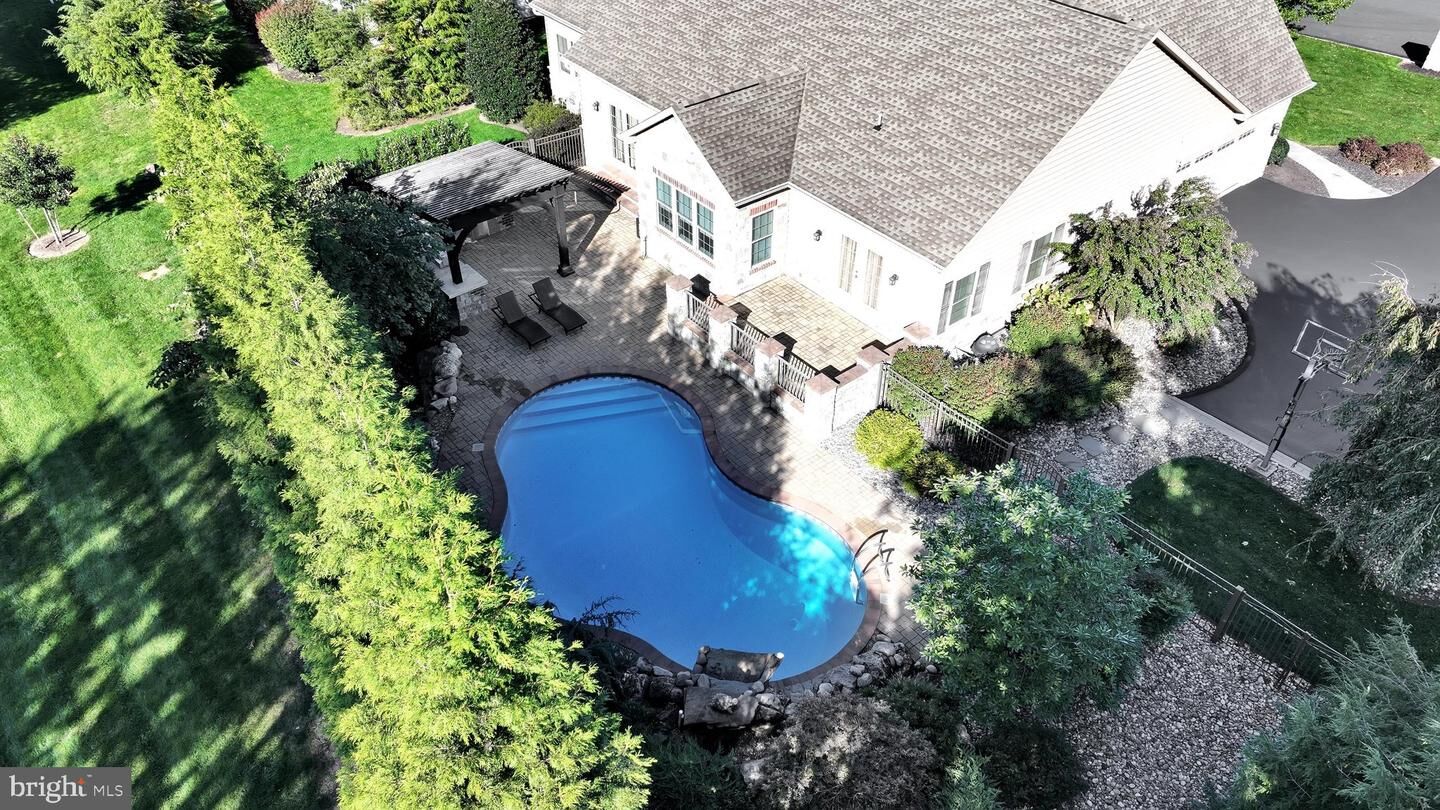 Property Photo: 130 Sandstone Drive PA 17584