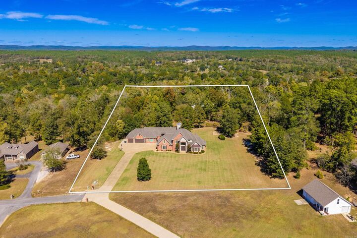 Property Photo: 152 Fox Glen Trail AR 71913