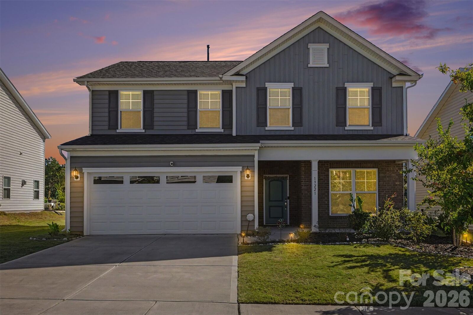 Property Photo:  19221 Yellow Birch Drive  NC 28278 