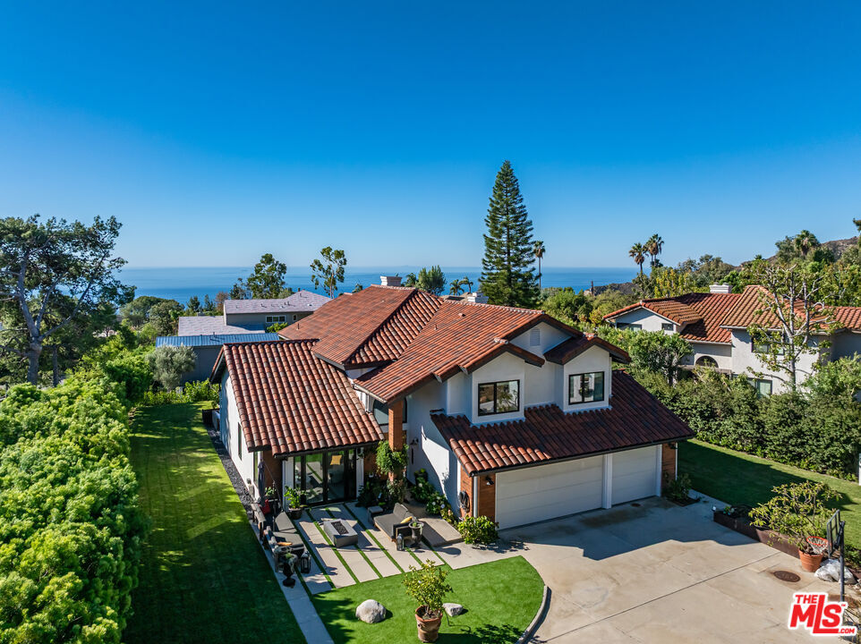 Property Photo:  1645 S Monte Viento St  CA 90265 