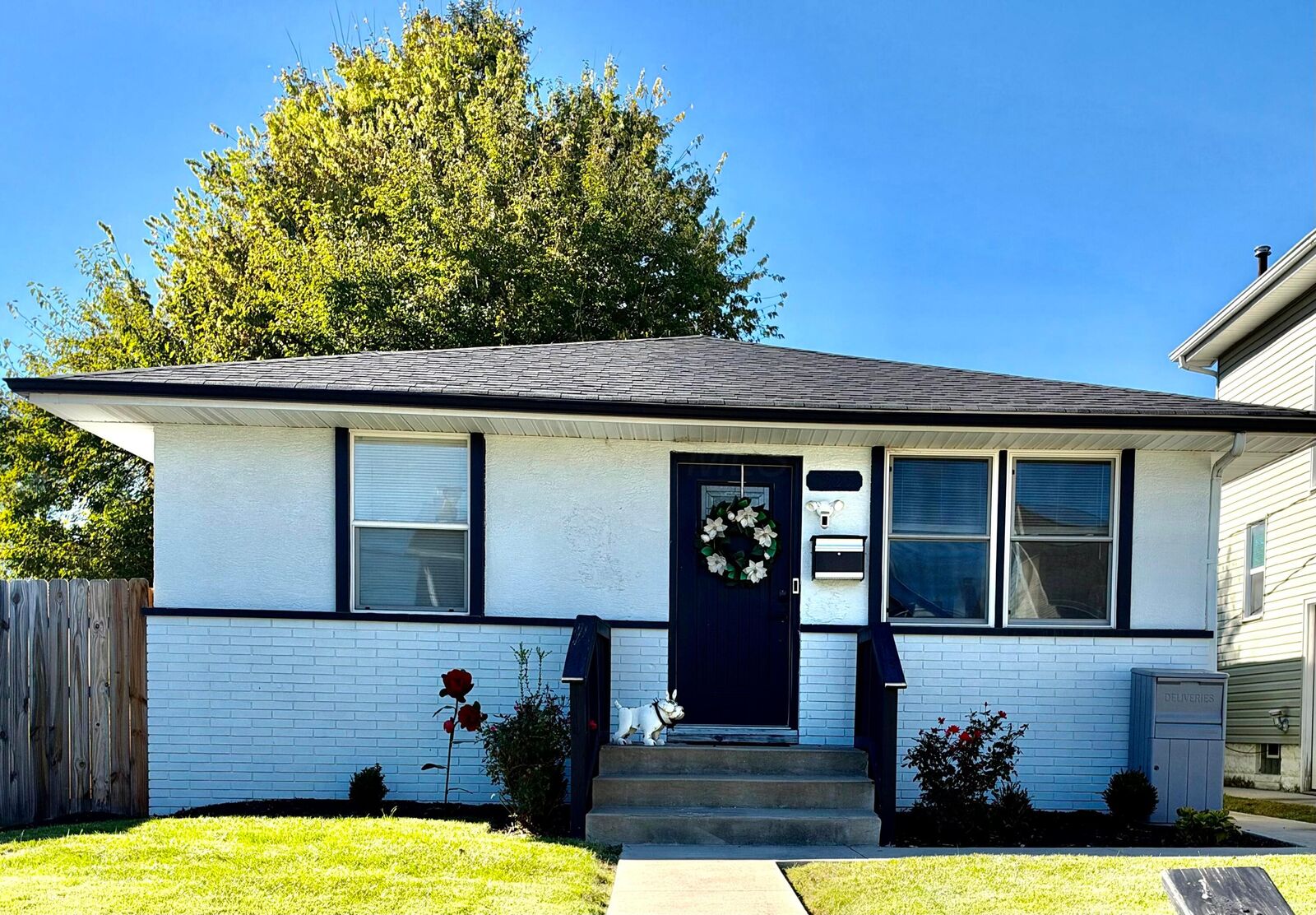 Property Photo:  1325 Lockbourne Road  OH 43206 