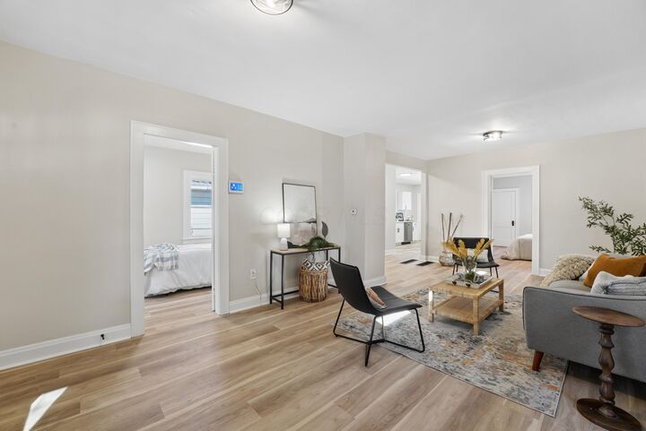 Property Photo:  1044 Seymour Avenue  OH 43206 