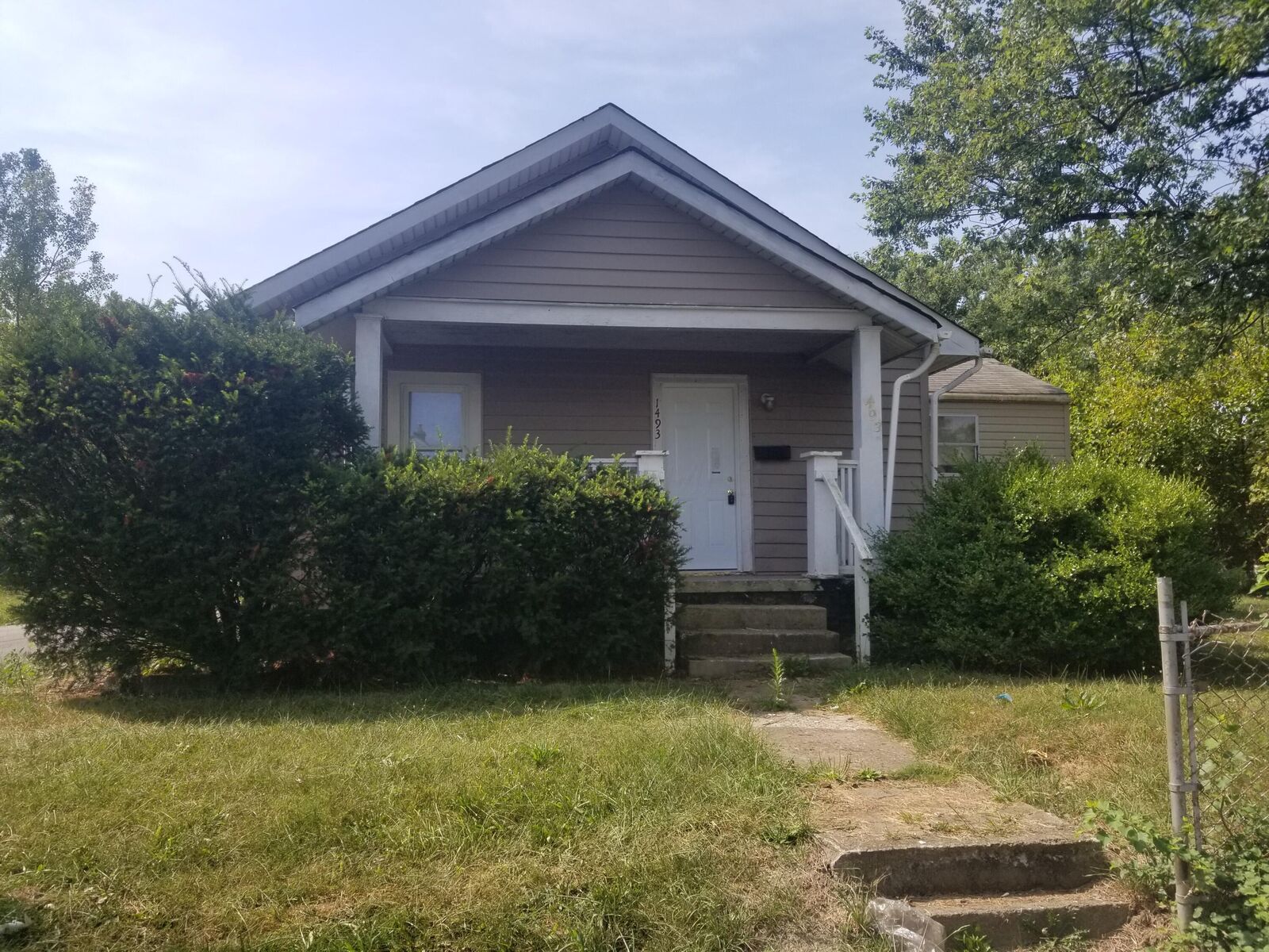 Property Photo:  1493 E 22nd Avenue  OH 43211 