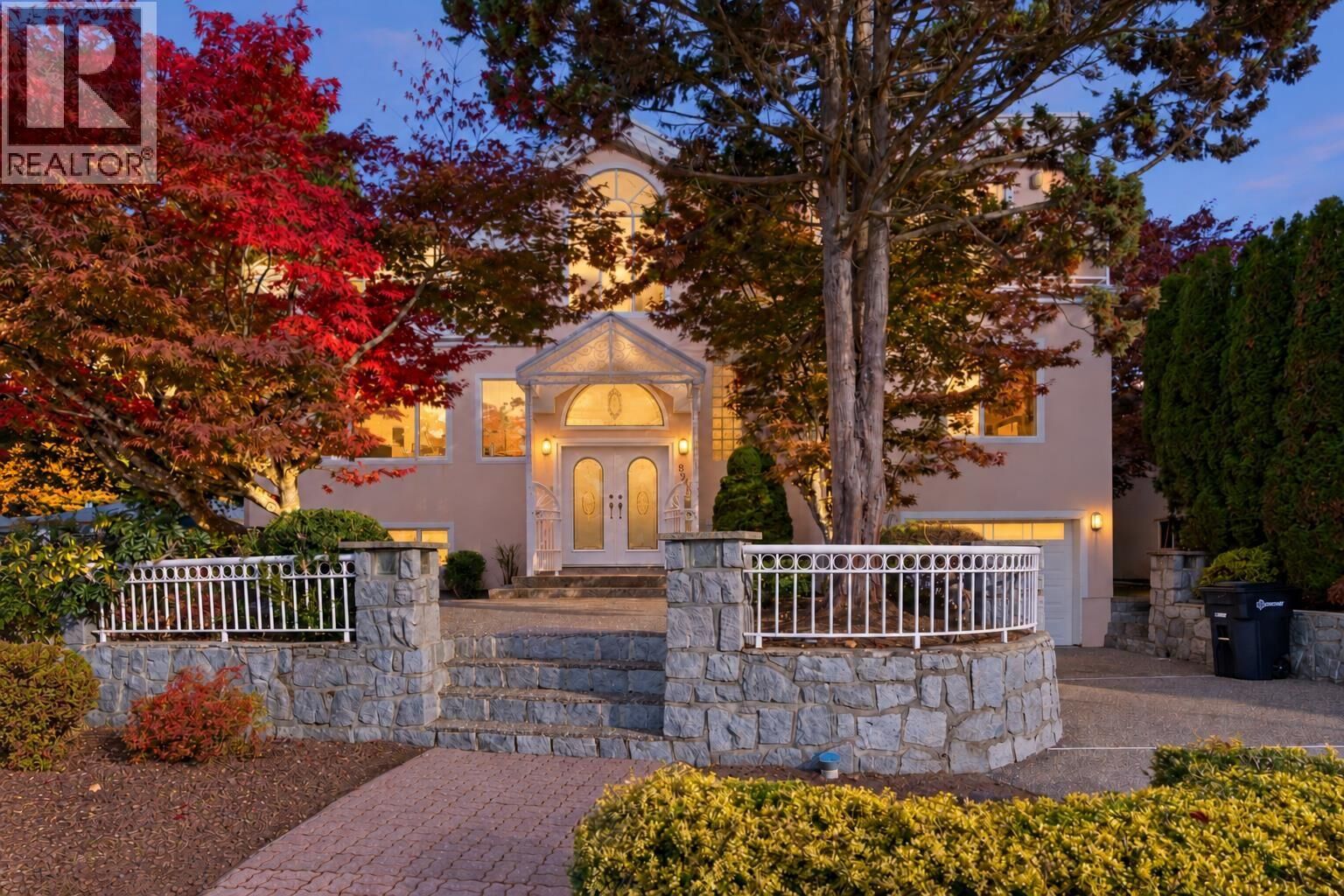 Property Photo: 825 Everett Crescent BC V5A 2N3