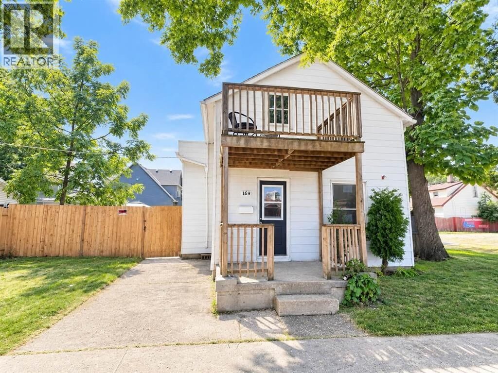 Property Photo:  169 Davis Street  ON N7T 1A5 