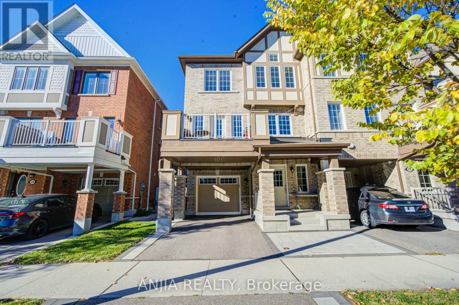 Property Photo: 24 Goldeye Street ON L1P 0E5
