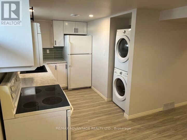 Property Photo: 143 Downing Crescent Lower ON N6C 3C7