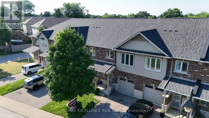 Property Photo:  380 Lake Street 39  ON L3M 0E8 