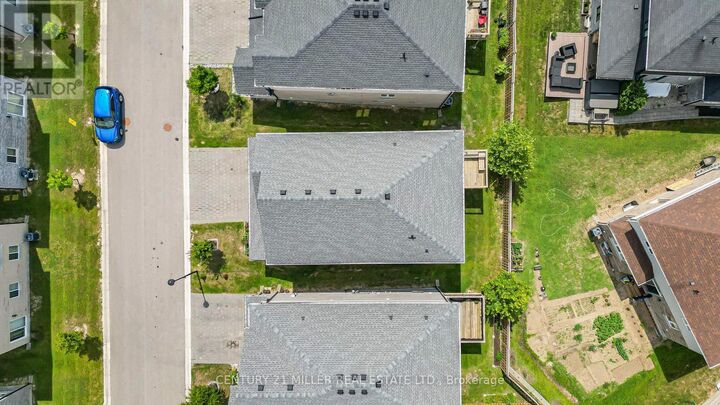 Property Photo:  2619 Sheffield Boulevard 33  ON N6M 0G4 