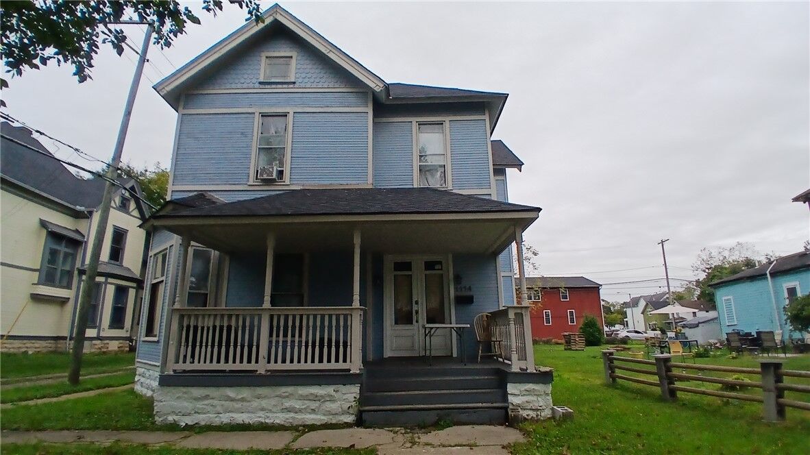 Property Photo: 1114 S Fountain Avenue OH 45506