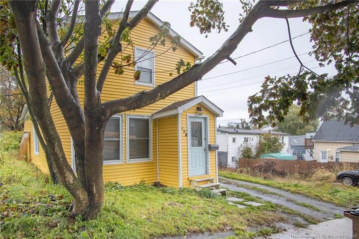 Property Photo: 194 Watson Street NB E2M 1G6