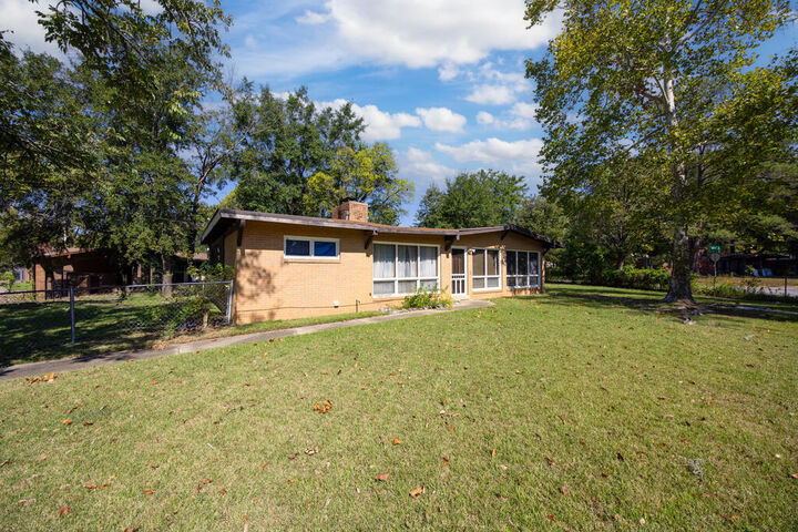 Property Photo:  2440 Cindy Drive  GA 31903 