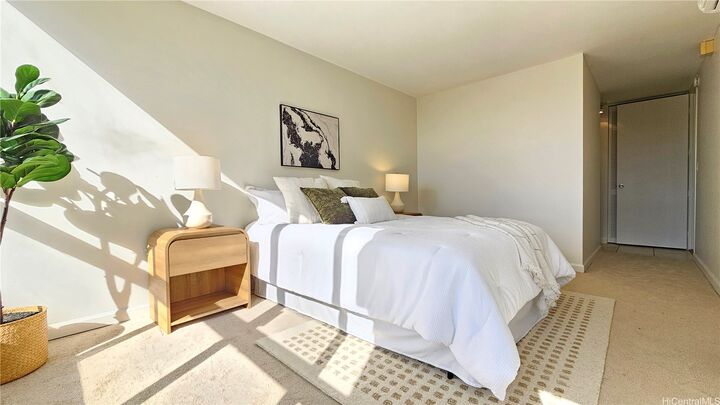 Property Photo: 3138 Waialae Avenue 422 HI 96816