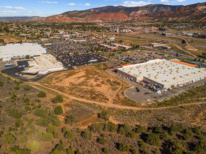 Property Photo:  1490 S Providence Center Dr S Land  UT 84720 