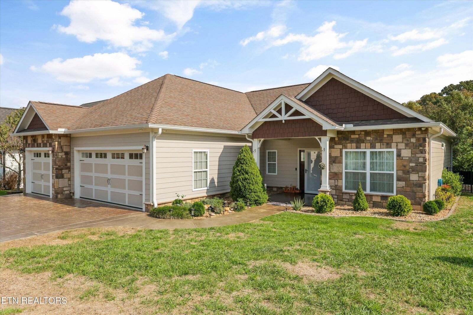 Property Photo: 146 Lighthouse Blvd TN 37774